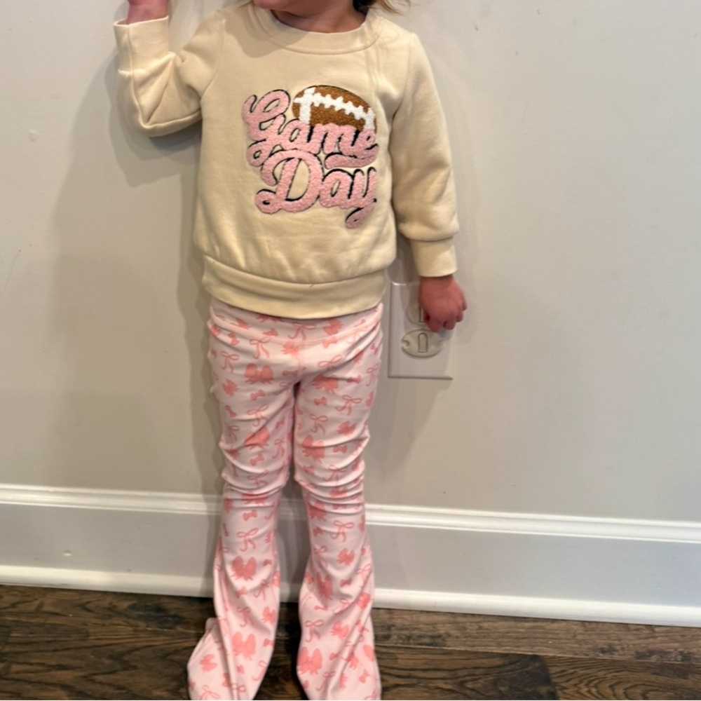 Tullabee Game Day Sweatshirt